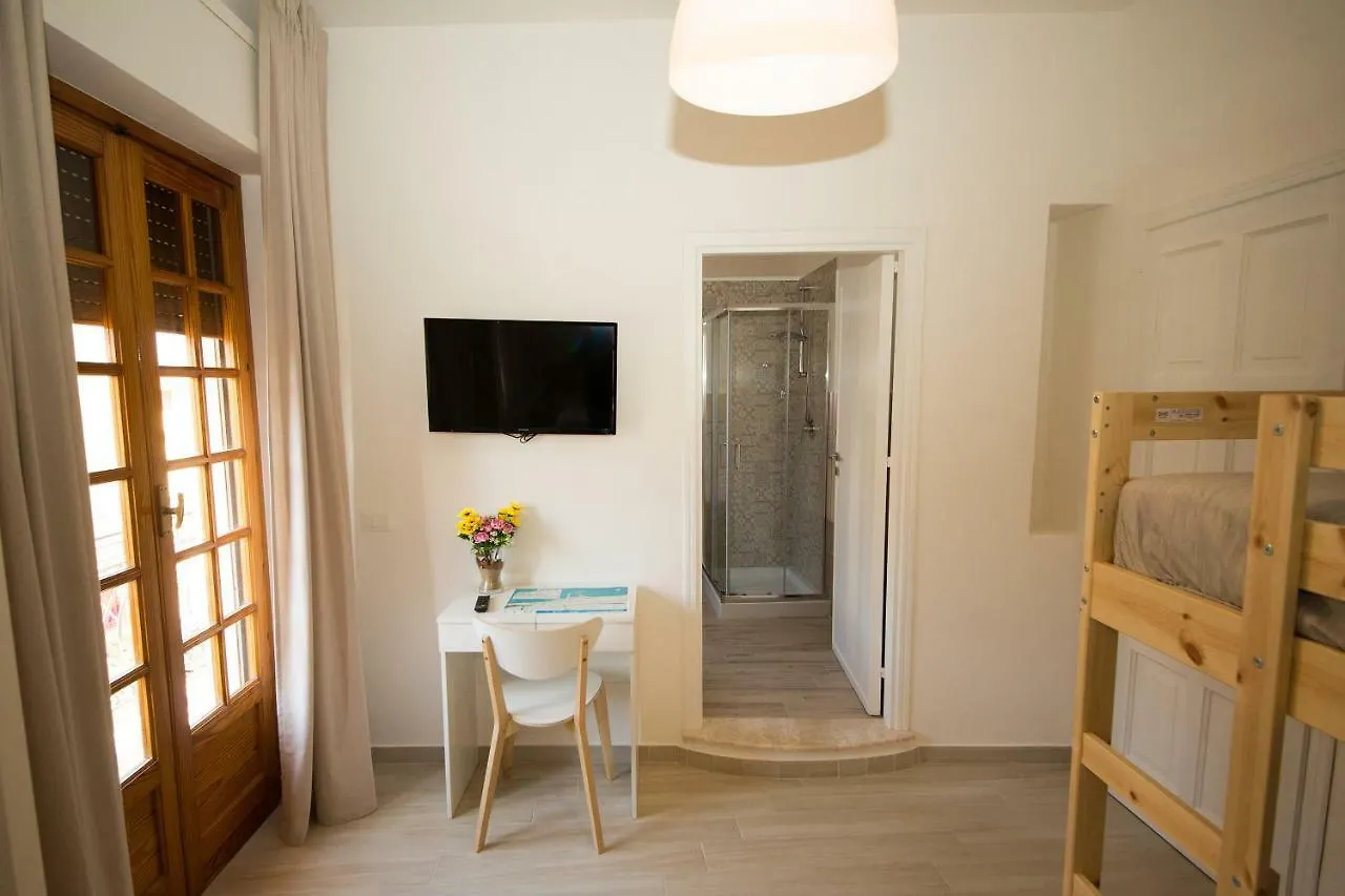 La Balestra B&B Balestrate Bed & Breakfast